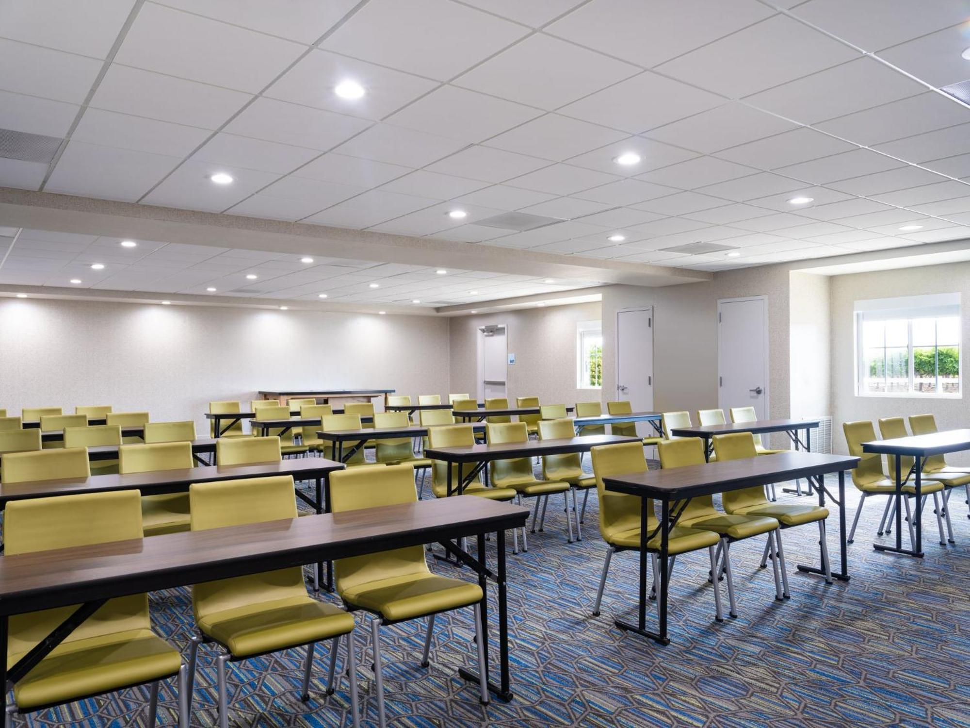 Holiday Inn Express Lodi By Ihg Εξωτερικό φωτογραφία