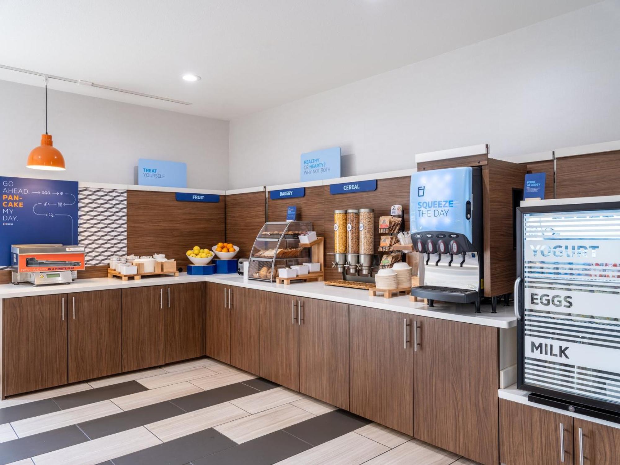 Holiday Inn Express Lodi By Ihg Εξωτερικό φωτογραφία